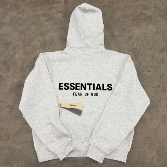 Fear of God Essentials SS22 'Light Oatmeal' Hoodie Size XL - Picture 3 of 7